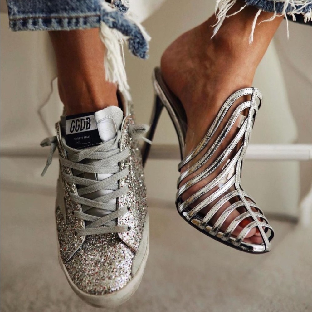 Golden goose. Don’t reach to them often. in great condition.